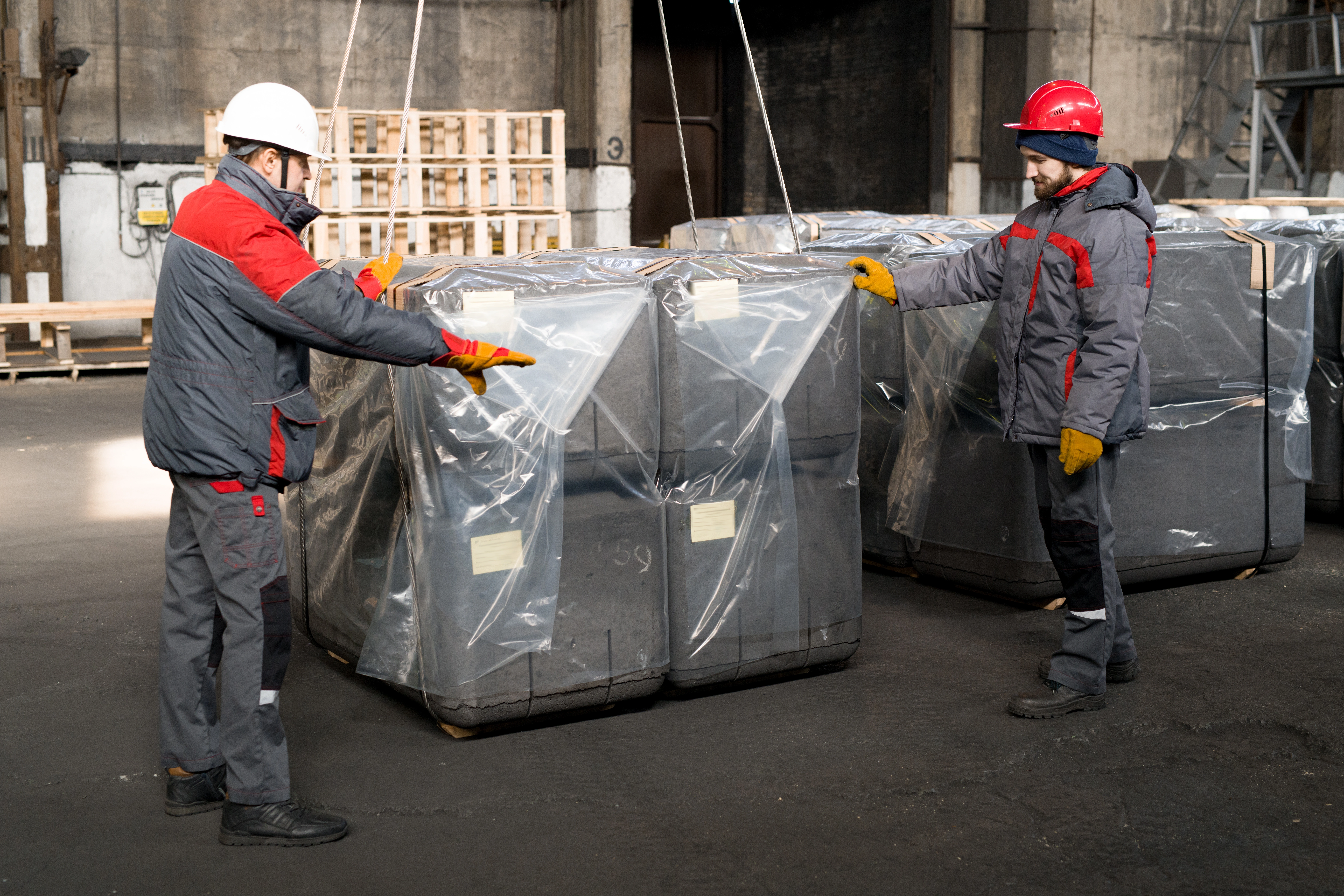 HAZARDOUS & NON-HAZARDOUS CARGO